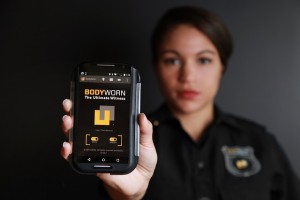 bodyworn-794100_640